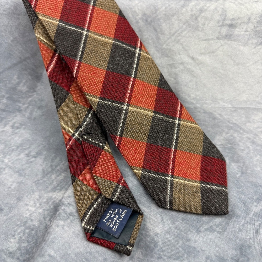 Michaels Jacobs Roberts Ltd Mens Plaid Wool Tie Red Brown‎ Scotland Woven 57in
